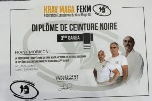 https://kravmagadefense360.fr/wp-content/uploads/2026/09/Ceintrue-noire-3-eme-darga-300x200.jpeg
